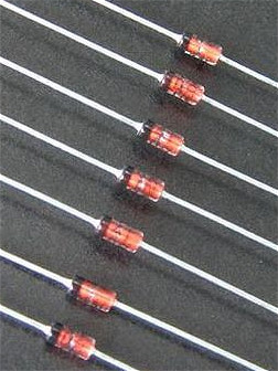 肖特基二極管與場效應(yīng)管的區(qū)別在哪里（工作原理、特性、基本概述等）-KIA MOS管